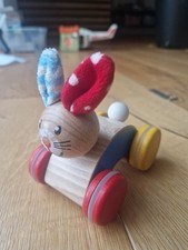 Schiebespielzeug hase massivem gebraucht kaufen Schiebespielzeug hase massivem gebraucht kaufen  Bad Neustadt-Umland