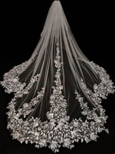 Two tier bride for sale  Hebron