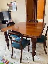 Tavolo antico quadrato usato  Viterbo