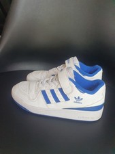 Baskets adidas .35 d'occasion  Verneuil-l'Étang