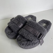 Ugg fluffita beverly usato  Spedire a Italy