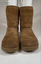 Ugg women brown for sale  Salinas