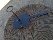 Antica serratura ferro usato Antica serratura ferro usato  Terrasini