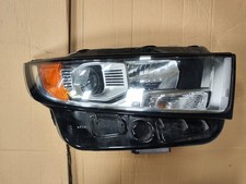 Faro proiettore anteriore usato  Spedire a Italy