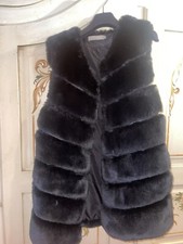 Pelliccia gilet nera. usato  Porto Cesareo