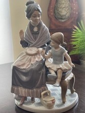 Lladro figurines collectibles for sale  Newtown