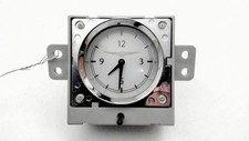Horloge chrysler 300c d'occasion  Parthenay