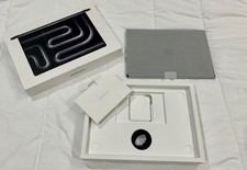 Macbook pro apple for sale  Las Vegas