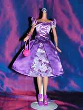 Barbie vêtements 218 d'occasion  Saint-Savinien