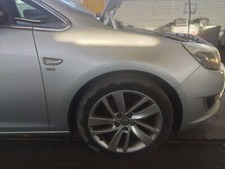 Front wing vauxhall for sale  DONCASTER