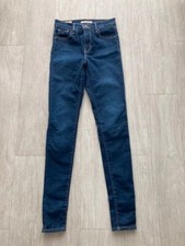 Jeans levis 720 d'occasion  La Valette-du-Var