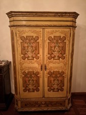 Armadio arte ladina usato  Campi Bisenzio