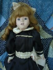 Poupee porcelaine claudine d'occasion  Flixecourt