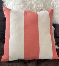 Pottery barn 19x19 for sale  Prospect