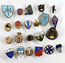 Lot insignes anciens d'occasion  Expédié en Belgium