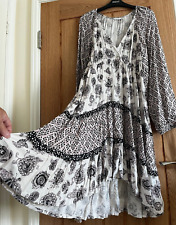 Monsoon white black for sale  WELLINGBOROUGH