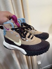 Tênis Nike Terrascout Botas Cânhamo/Cinzas Borgonha/Espuma do Mar FV4173-200 Crianças Tamanho 2Y comprar usado  Enviando para Brazil