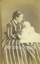 Femme enfant 1865 d'occasion Femme enfant 1865 d'occasion  Mouy