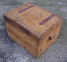 Truhe holz gebraucht kaufen  Bernburg