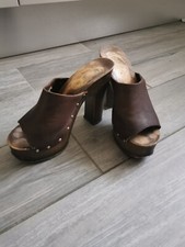 Mules sabots talons d'occasion  Le Mesnil-Saint-Denis