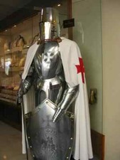 Costume médiéval chevalier d'occasion  Expédié en France