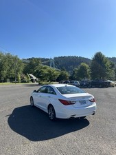 2011 hyundai sonata d'occasion  Expédié en Belgium