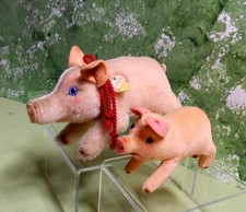 Two steiff pigs for sale  Saint Peters