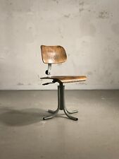 1950 chair industrial d'occasion  Expédié en Belgium