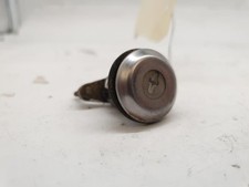 Barillet porte coffre d'occasion Barillet porte coffre d'occasion  Arçonnay