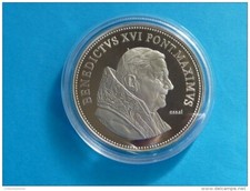 Médaille vatican effigie d'occasion  Cagnes-sur-Mer