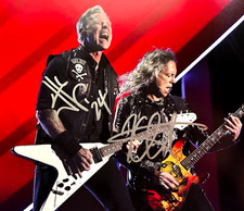 Metallica signed 8x10 for sale  Brooklyn