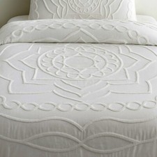 Conjunto de Capa de Edredom Medalhão Tufado Martha Stewart 100% Algodão Branco Queen comprar usado  Enviando para Brazil
