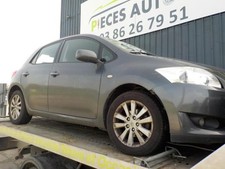 Trappe essence toyota d'occasion  Cosne-Cours-sur-Loire