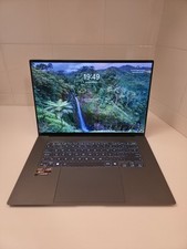 Asus zenbook laptop usato  Lavena Ponte Tresa