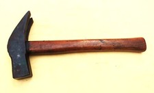 Vecchio robusto martello usato  Vittorio Veneto