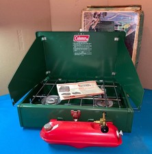 Antigo fogão de acampamento Coleman 425E 2 queimadores 4/1977 com caixa testada quase em perfeito estado+ Bom!, usado comprar usado  Enviando para Brazil