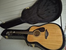 Yamaha acoustic guitar for sale  Marshfield