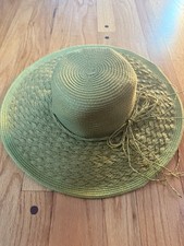 Collection eighteen green for sale  Mankato