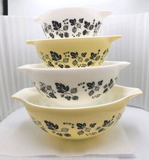 Pyrex complete set for sale  Fort Myers