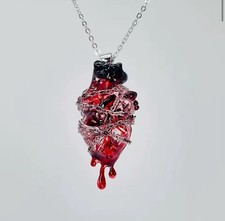 Collana love liberato usato  San Giorgio a Cremano