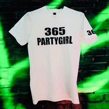 CHARLI XCX - 365 PARTYGIRL - Camiseta Sparkle - P-4XL - não oficial - inspirada em comprar usado  Enviando para Brazil