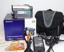 Boxed sony handycam d'occasion  Expédié en Belgium