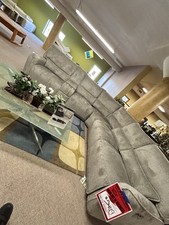 Selling beautiful sectional for sale  Garden City