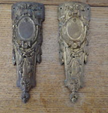 Pair louis xvi d'occasion  Expédié en Belgium