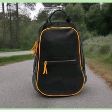 Zaino uomo nero usato  Urbisaglia