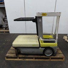 Crown wav50 warehouse for sale  Middlebury