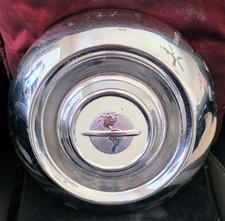 Oldsmobile rocket hub for sale  Chandler