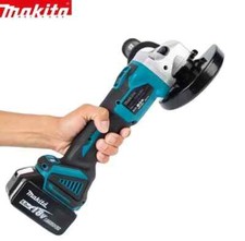 Makita smerigliatrice angolare usato  Santa Giusta