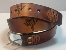 Cinto de couro vintage NRA National Rifle Association grande (38” no terceiro furo) EUA comprar usado  Enviando para Brazil
