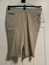 Lot women bottoms for sale  Spring